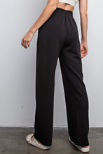 Load image into Gallery viewer, Effortless Essential Scuba Straight Legged Joggers - Black
