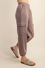 Load image into Gallery viewer, Effortless Essential Scuba Cargo Joggers - Mocha
