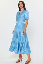 Load image into Gallery viewer, Waves Pleated Maxi Dress
