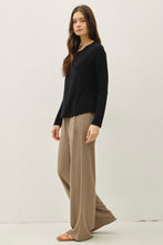 Load image into Gallery viewer, Best Of Basic Raglan Long Sleeve Top - Black
