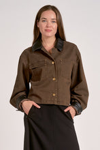 Load image into Gallery viewer, Work It Contrast Jacket
