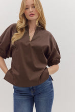 Load image into Gallery viewer, Cathy Relaxed Top - Mocha
